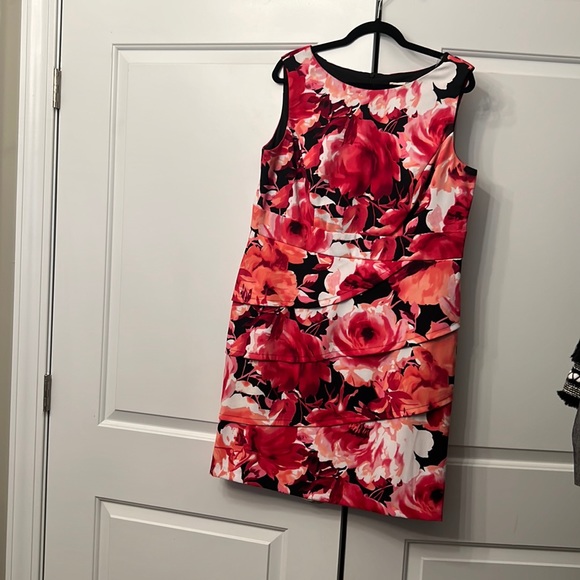 Fun muti colored dress - Picture 1 of 2